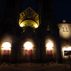 Pierres en lumières 2026 – L&rsquo;église de Notre-Dame et ses SECRETS – Samedi 30 mai 22h – La Ferté-Macé